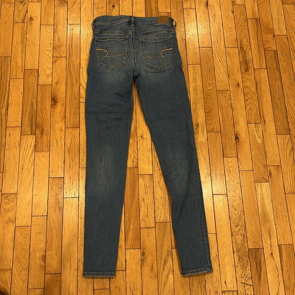 AMERICAN EAGLE High-Rise Next-Level stretch jegging. Size 6 X-long. EUC. - Picture 12 of 13